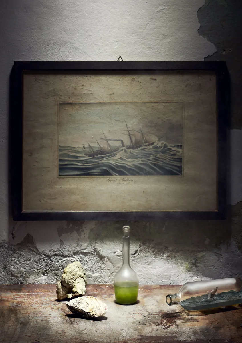 Estratto fresco di Plantago lanceolata, acqua d'ostrica, caffè di radici, whisky